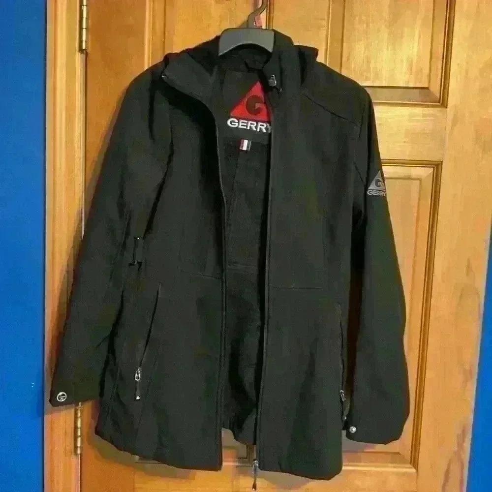 Gerry black hooded jacket. Fleece lined, Warm